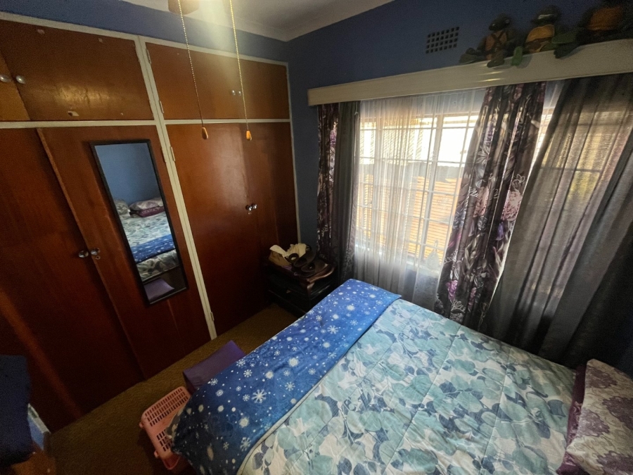 4 Bedroom Property for Sale in Geelhoutpark North West